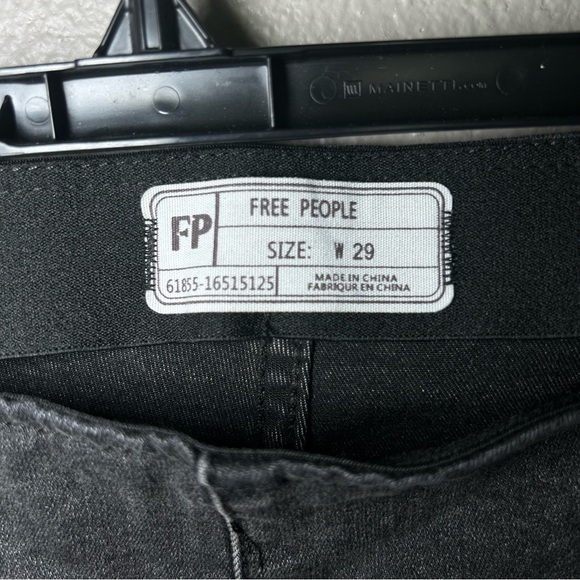 Free People Penny Pull On Flare Jeans women’s size 29 - Picture 9 of 10